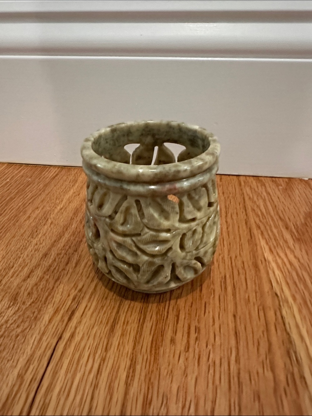 Yankee Candle Soapstone Floral Votive Candle Holder rose STICKER tea light